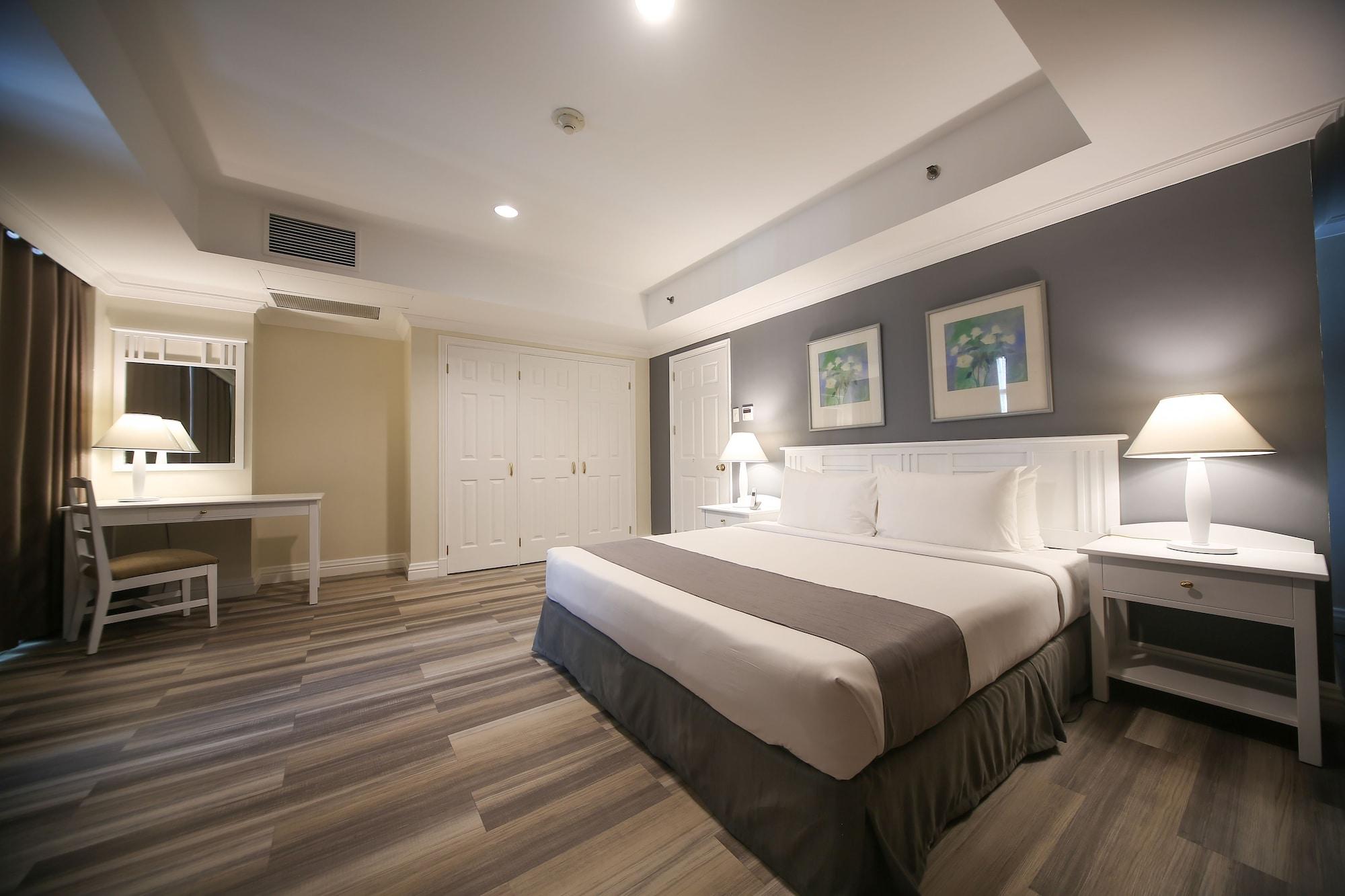 Infinity Tower Suites Makati City Zewnętrze zdjęcie