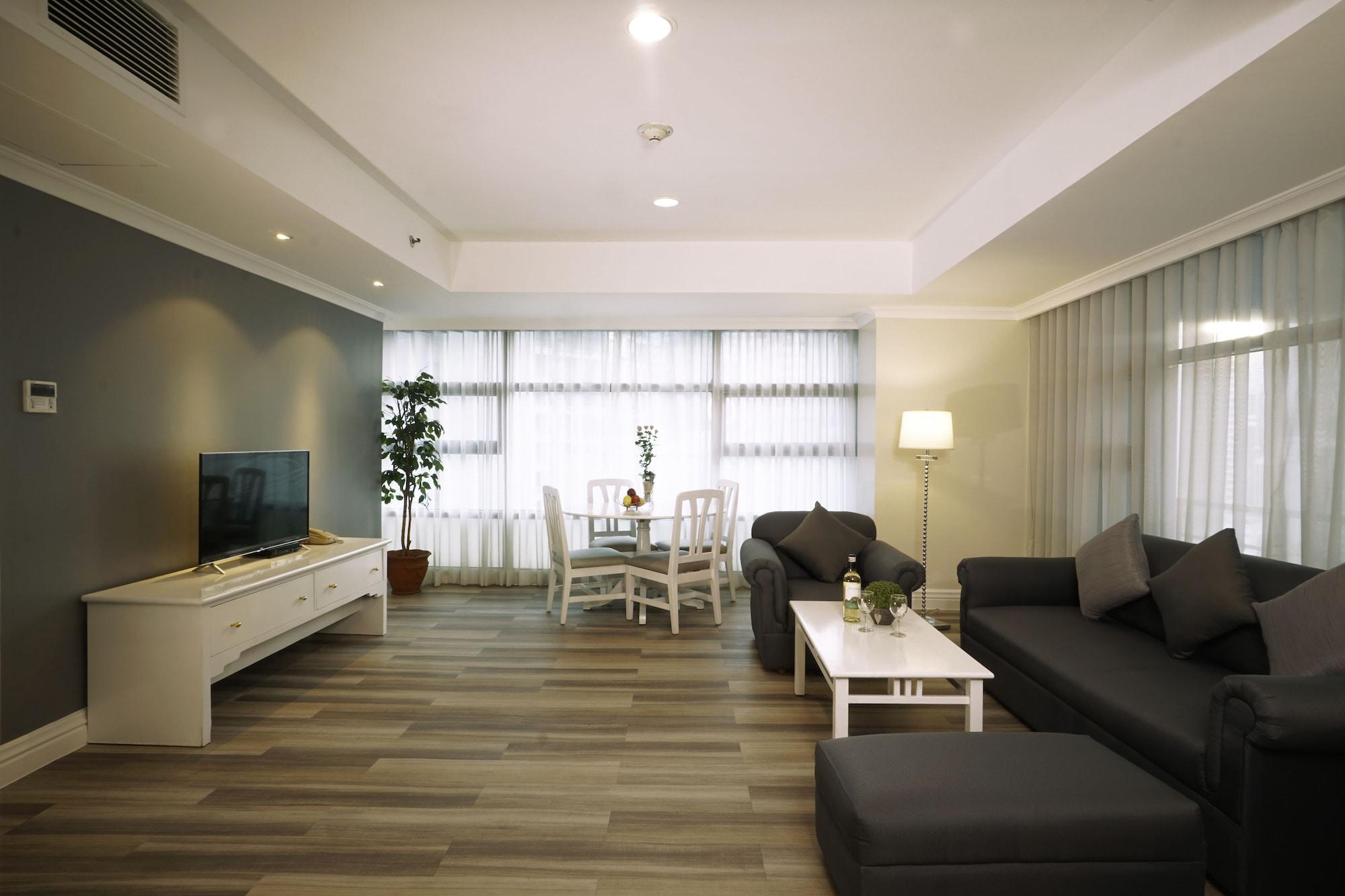 Infinity Tower Suites Makati City Zewnętrze zdjęcie