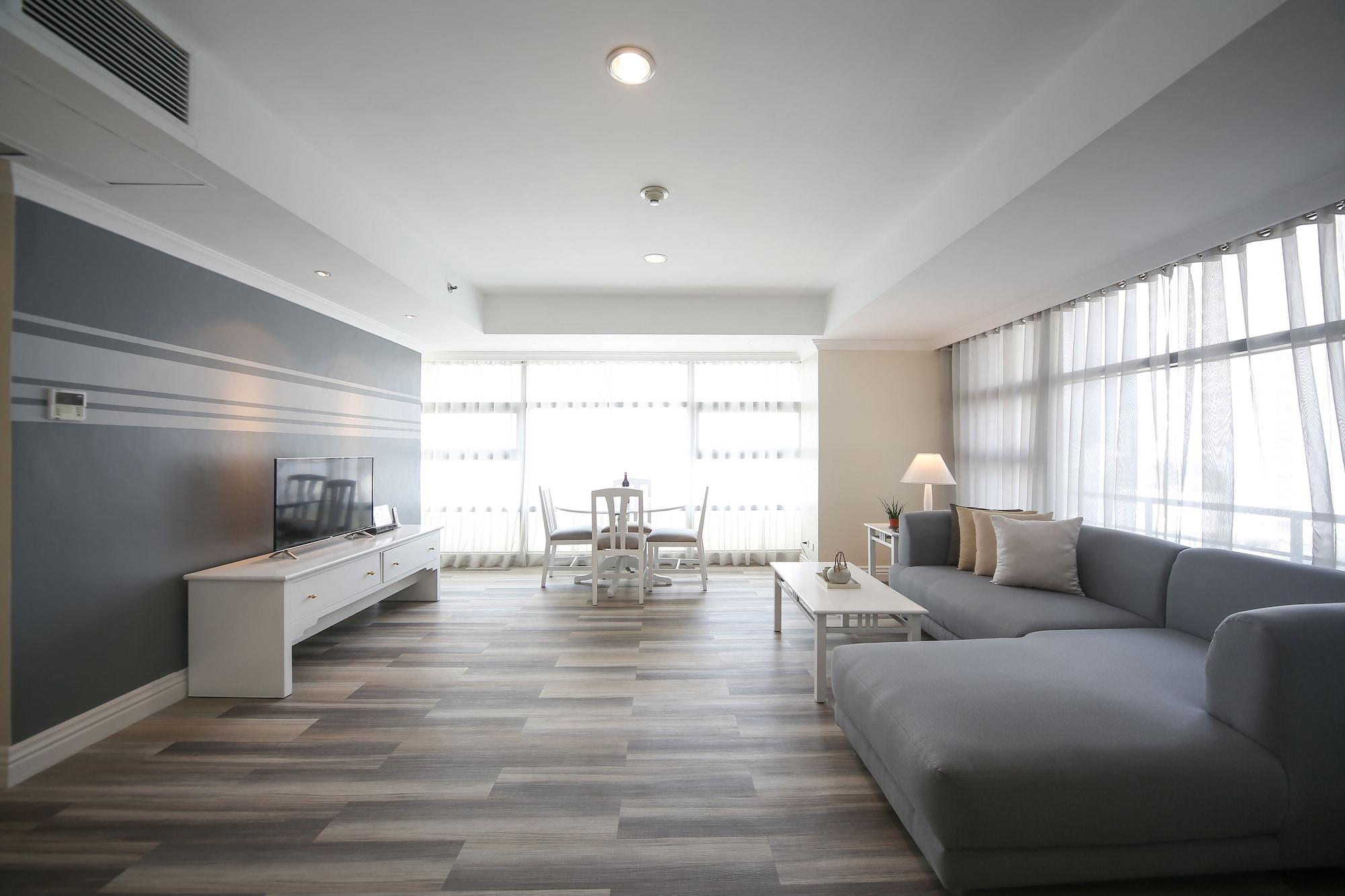 Infinity Tower Suites Makati City Zewnętrze zdjęcie