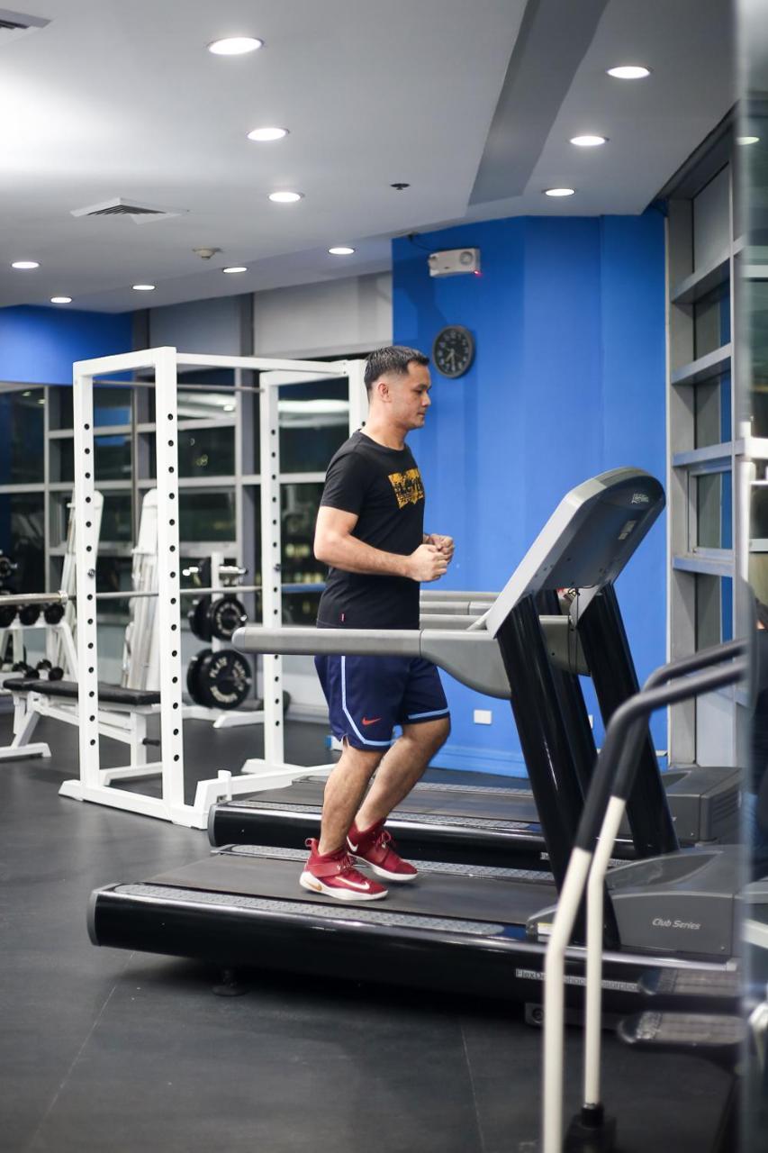 Infinity Tower Suites Makati City Zewnętrze zdjęcie