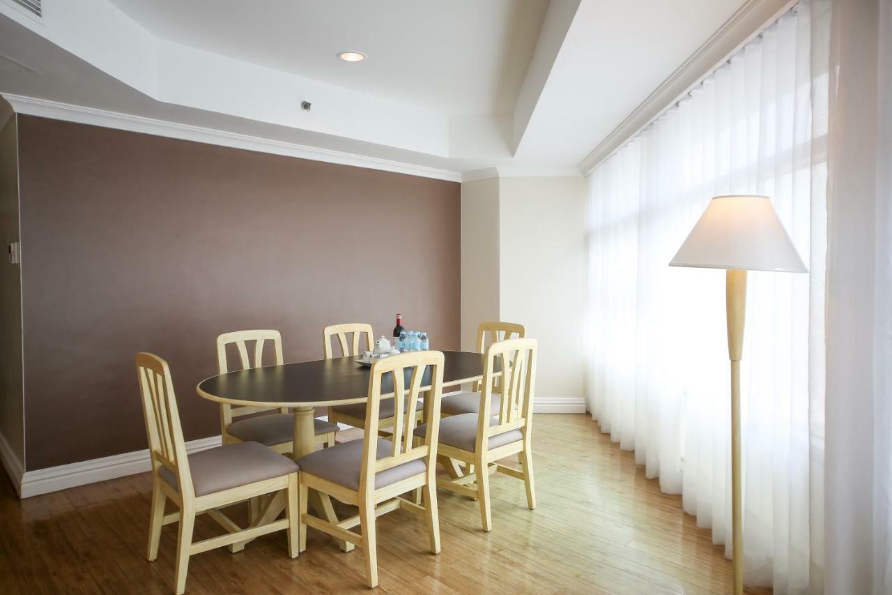 Infinity Tower Suites Makati City Zewnętrze zdjęcie